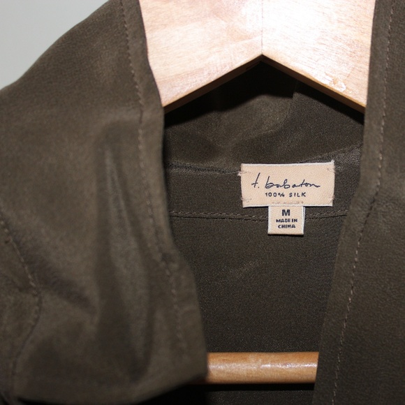 ARITZIA Silk Shirt Army Green Medium - Picture 3 of 3